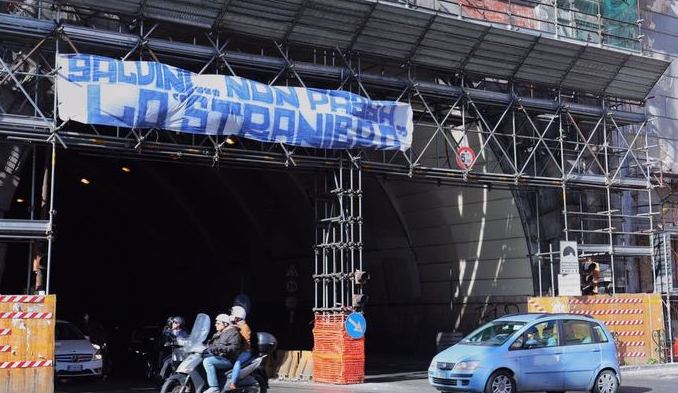 Manifesto-contro-Salvini-a-Napoli.