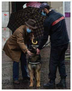 Guglielmo Gambardella-Sempre pronti ad aiutare chi ha bisogno- fotografia, 50x70, 2021