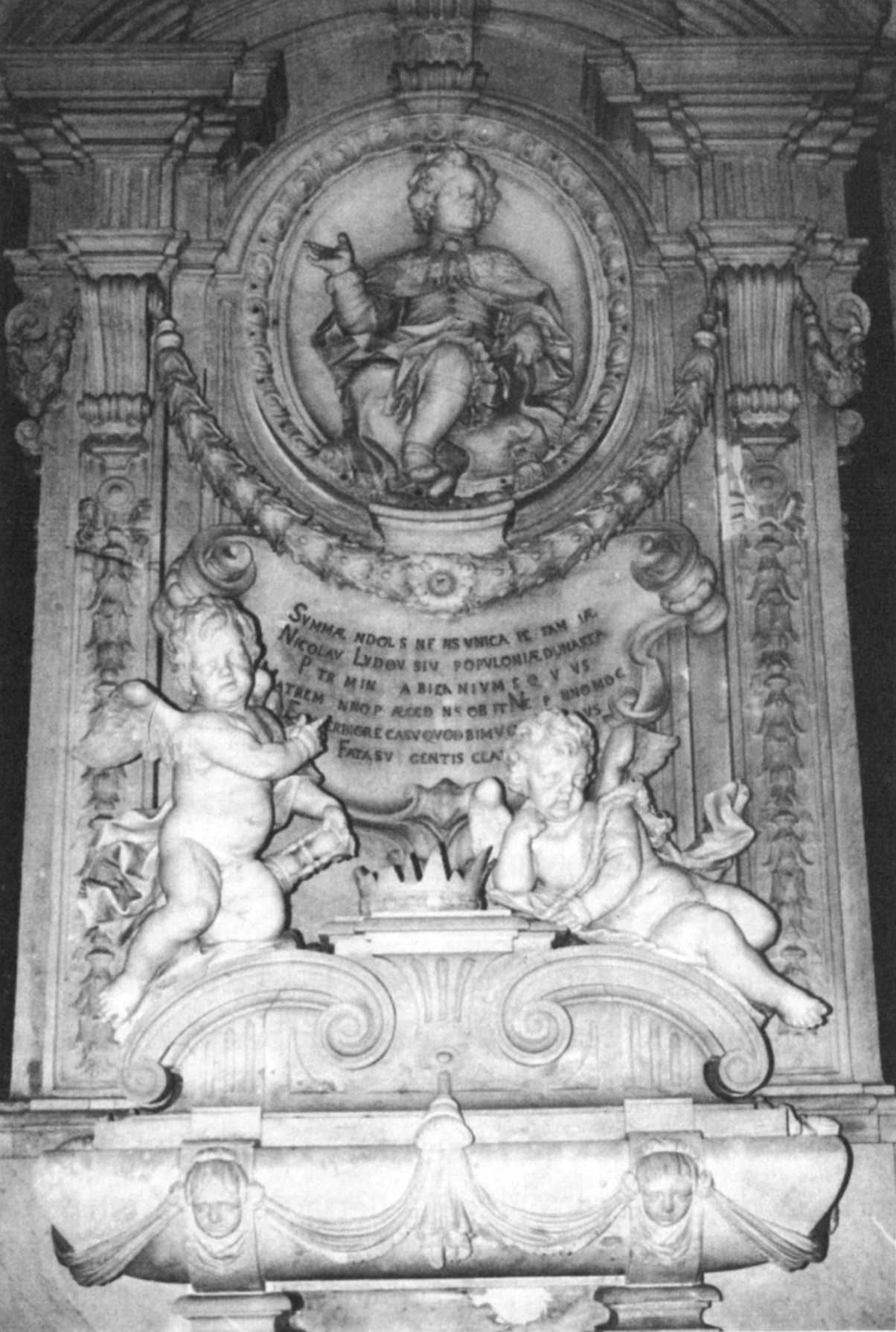 Monumento Funebre per il Principino di Piombino-Napoli-Copyrght2002.MariaRosariaVoccia.TuttiiDirittiRiservati